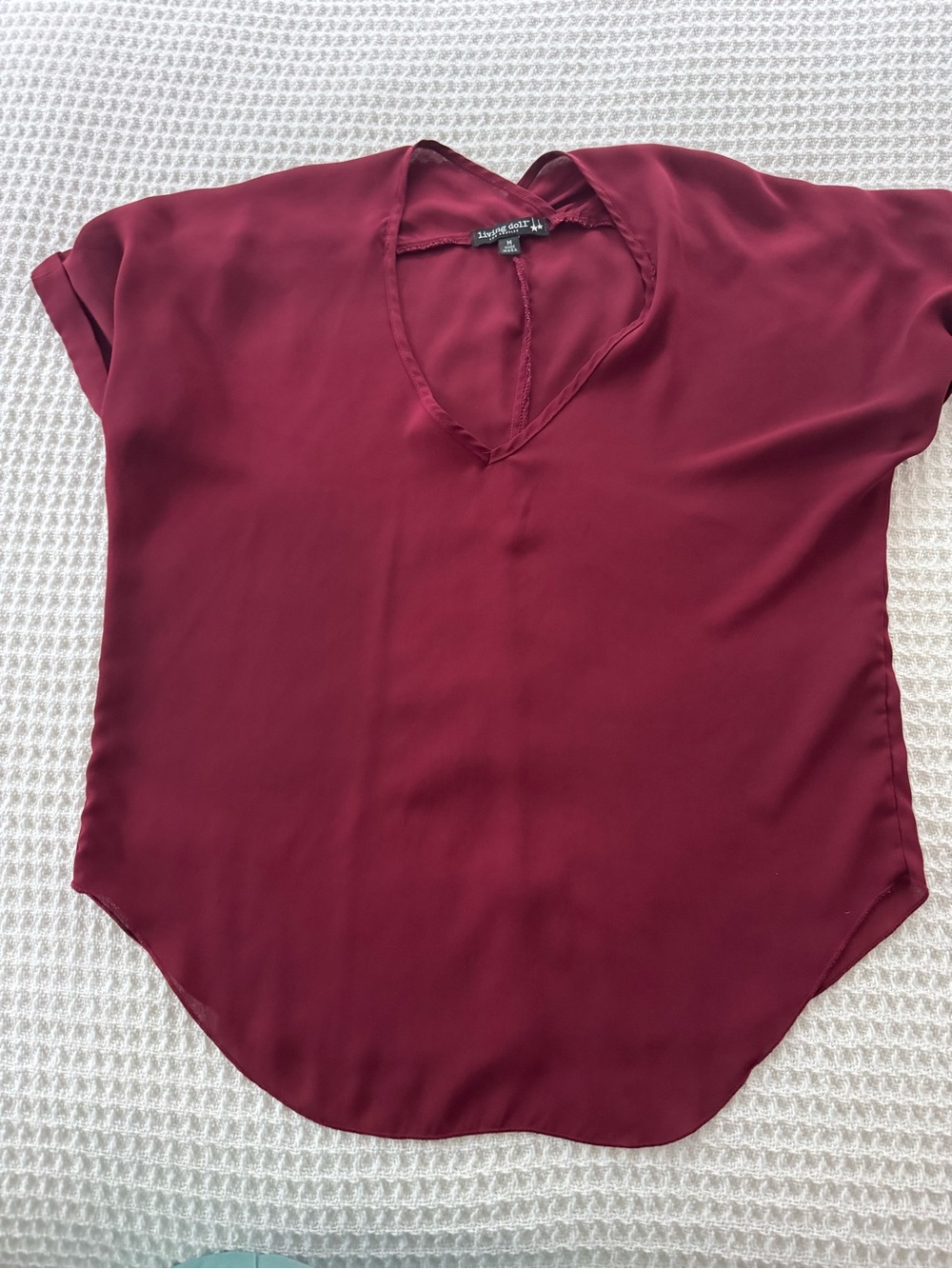 living doll V-Neck Short Sleeve Blouse in Burgundy